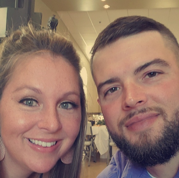 Meet your Posher, Shawna - Picture 1 of 1